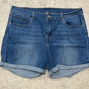 Levi shorts